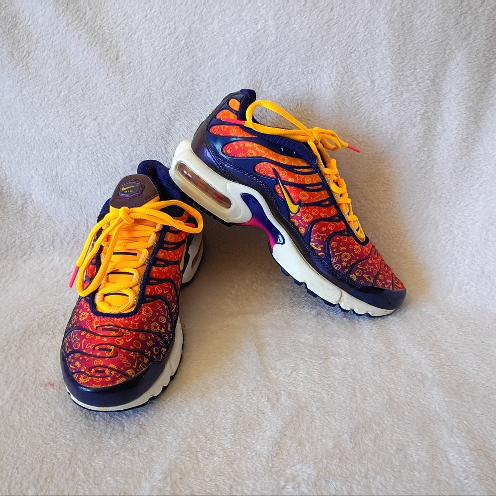 Nike Air Max Plus GS "Back to School" edition, size 5Y